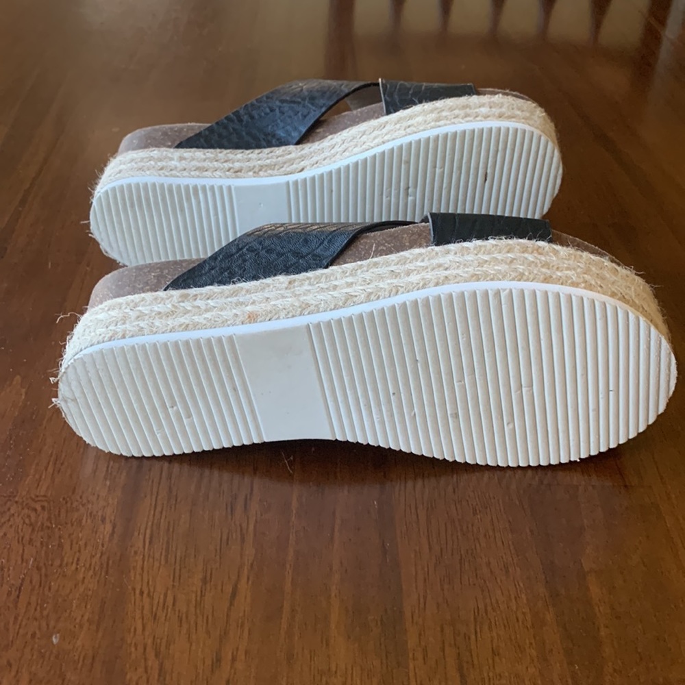 Steve Madden Sandals - Picture 3 of 3